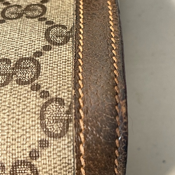 💕GUCCI  Sherry line Vintage Clutch Bag💕 - Picture 14 of 16